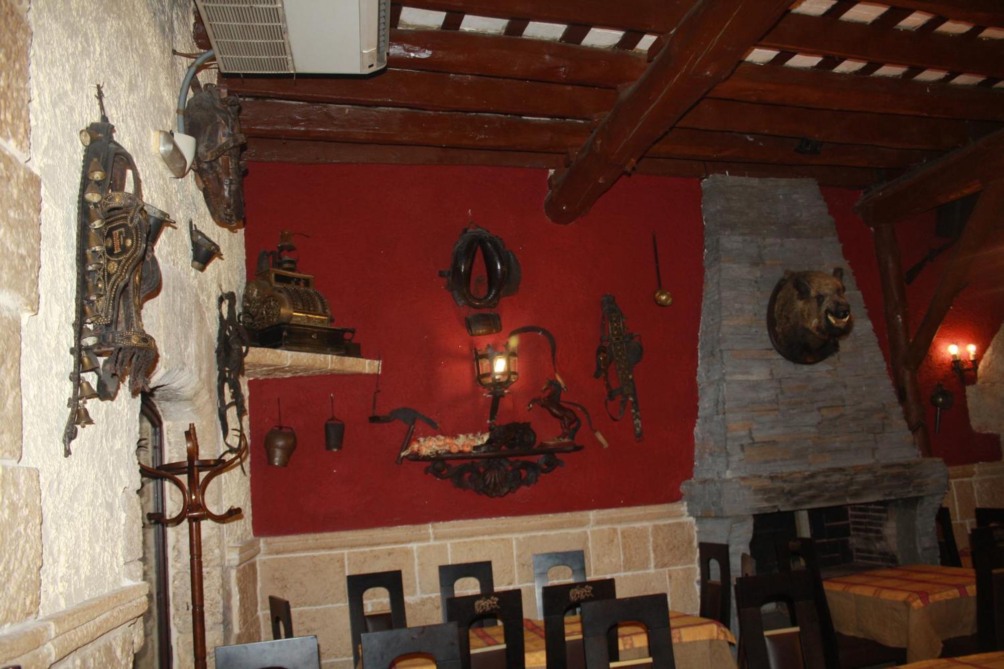 Hostal Restaurante La Diligencia كونيت المظهر الخارجي الصورة