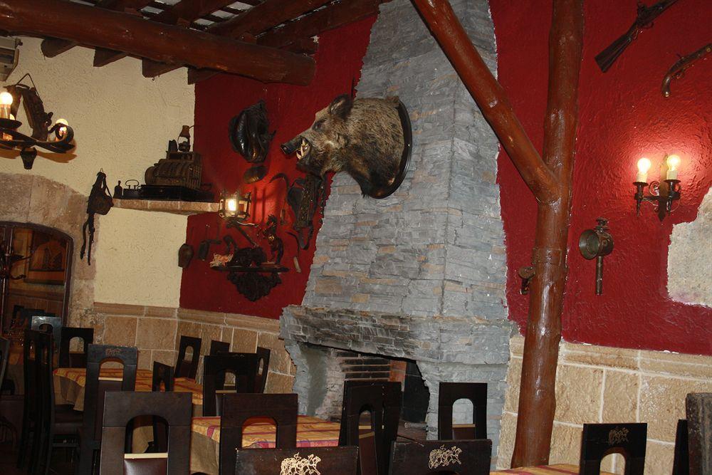 Hostal Restaurante La Diligencia كونيت المظهر الخارجي الصورة