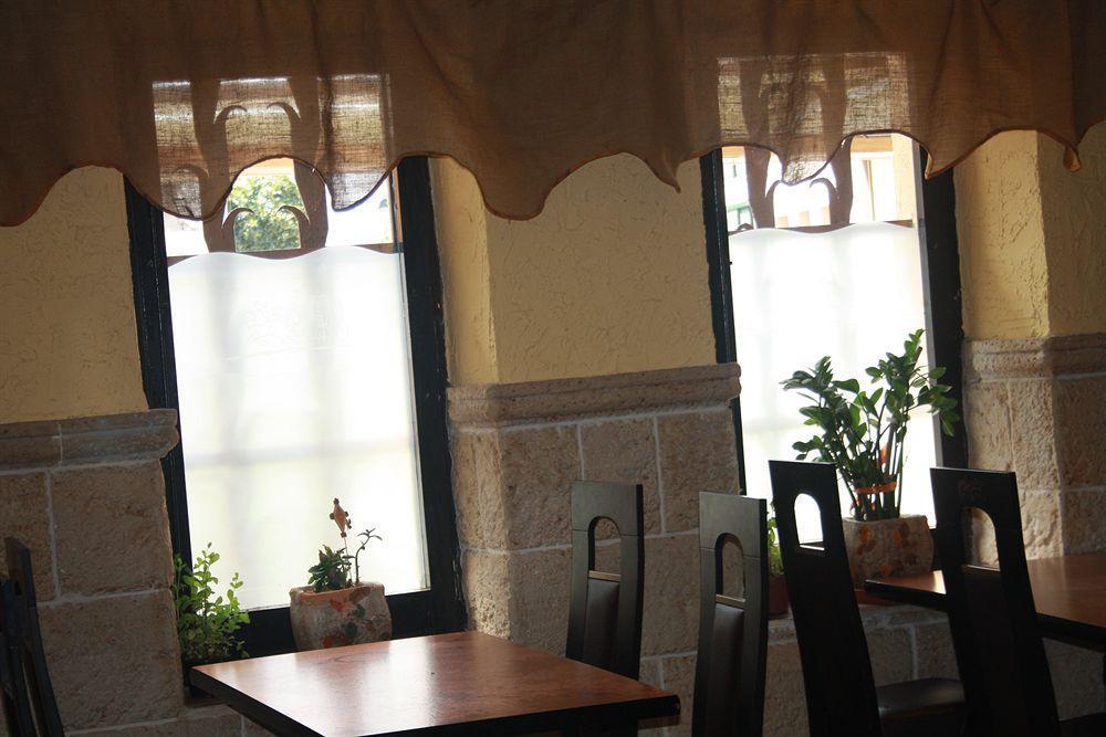 Hostal Restaurante La Diligencia كونيت المظهر الخارجي الصورة