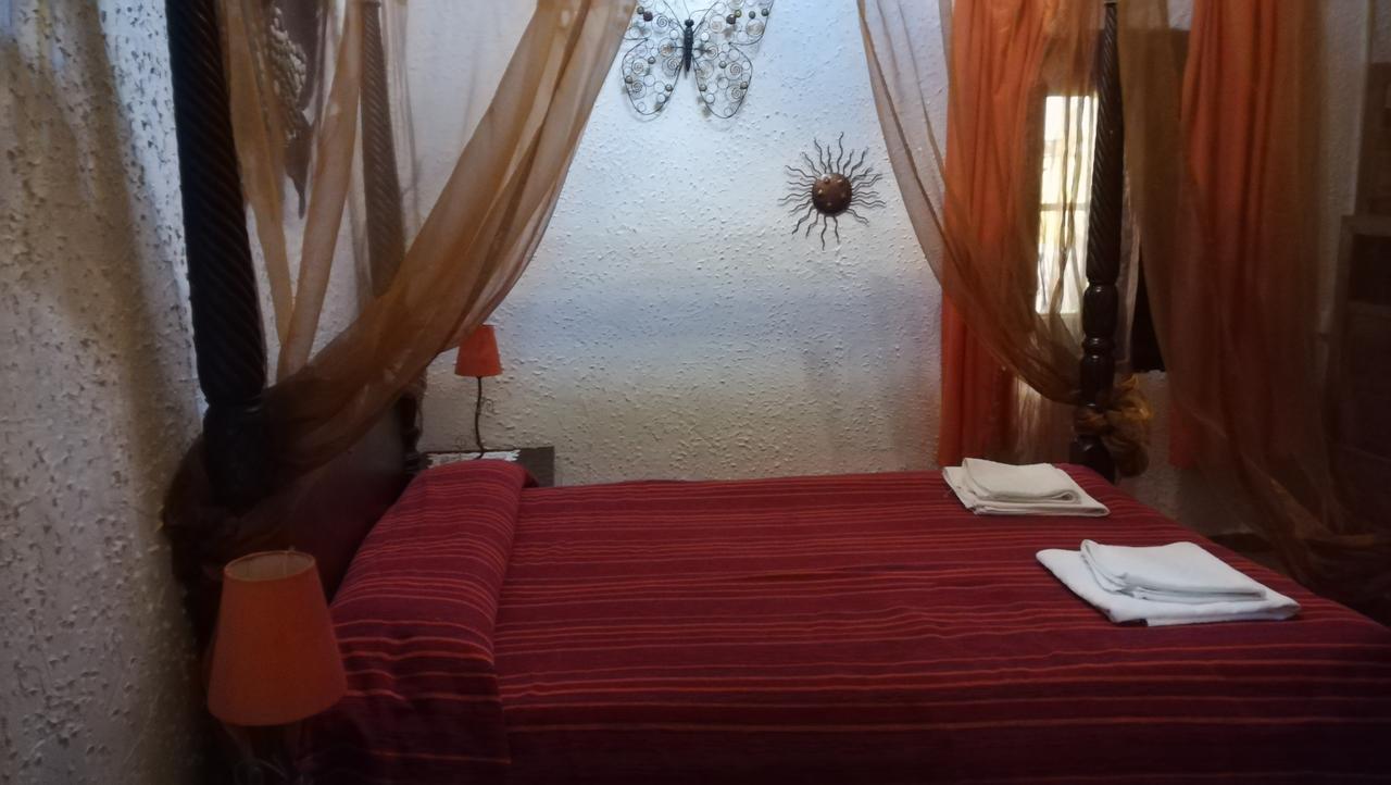 Hostal Restaurante La Diligencia كونيت المظهر الخارجي الصورة