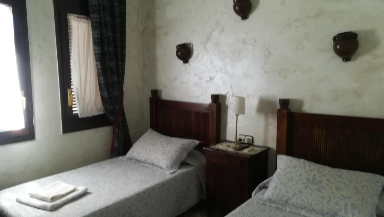 Hostal Restaurante La Diligencia كونيت المظهر الخارجي الصورة