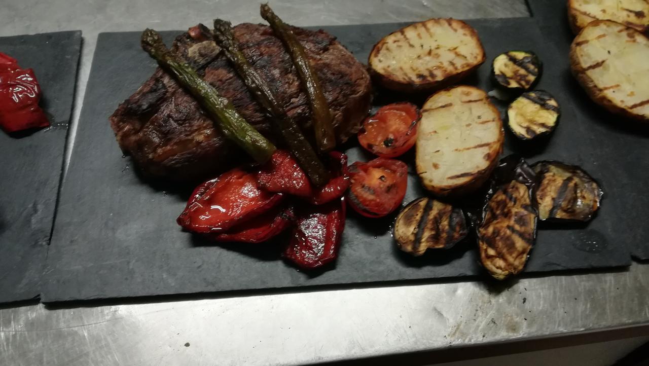 Hostal Restaurante La Diligencia كونيت المظهر الخارجي الصورة