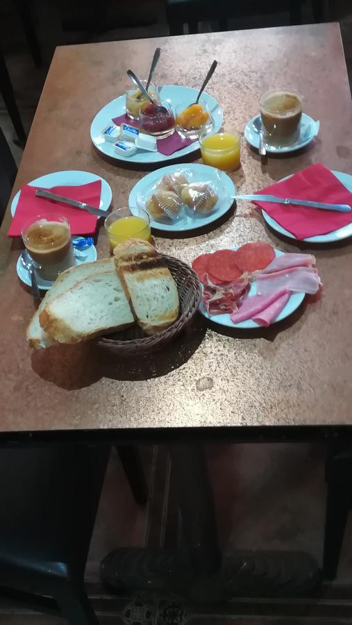 Hostal Restaurante La Diligencia كونيت المظهر الخارجي الصورة