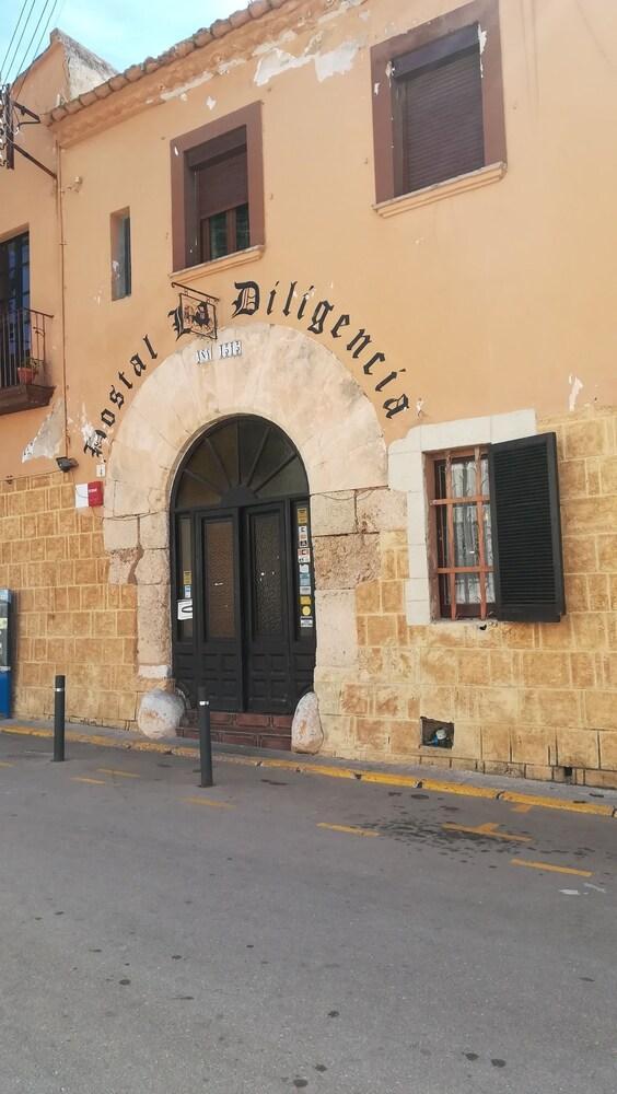 Hostal Restaurante La Diligencia كونيت المظهر الخارجي الصورة